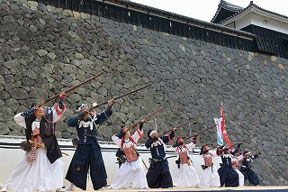 松江鉄炮隊演舞